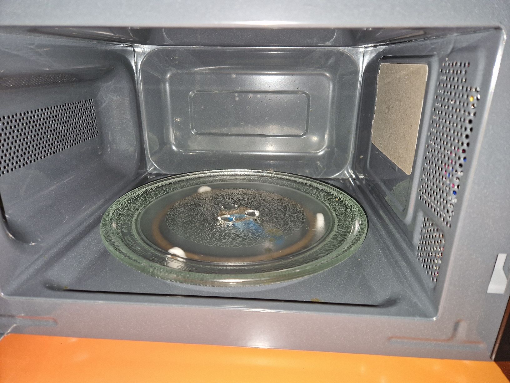 Elettrodomestici da cucina: Microwelle Marke Severin – Nuovo (secondo la descrizione) da Hofstetten BE venduto da wagenfuehrer 1