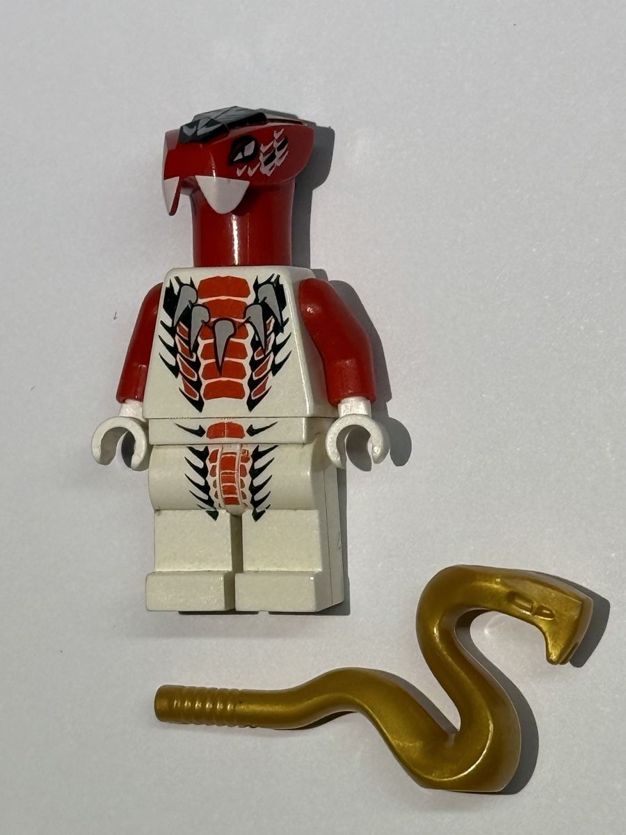 Lego Giocattoli: 1 Lego Ninjago Figur mit  Schlange – Usato da Rheinfelden venduto da zim_2hqc 1