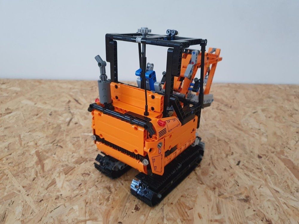 Lego Kit di costruzioni: Lego technic minibagger moc – Usato da Airolo venduto da Bagaion99 2
