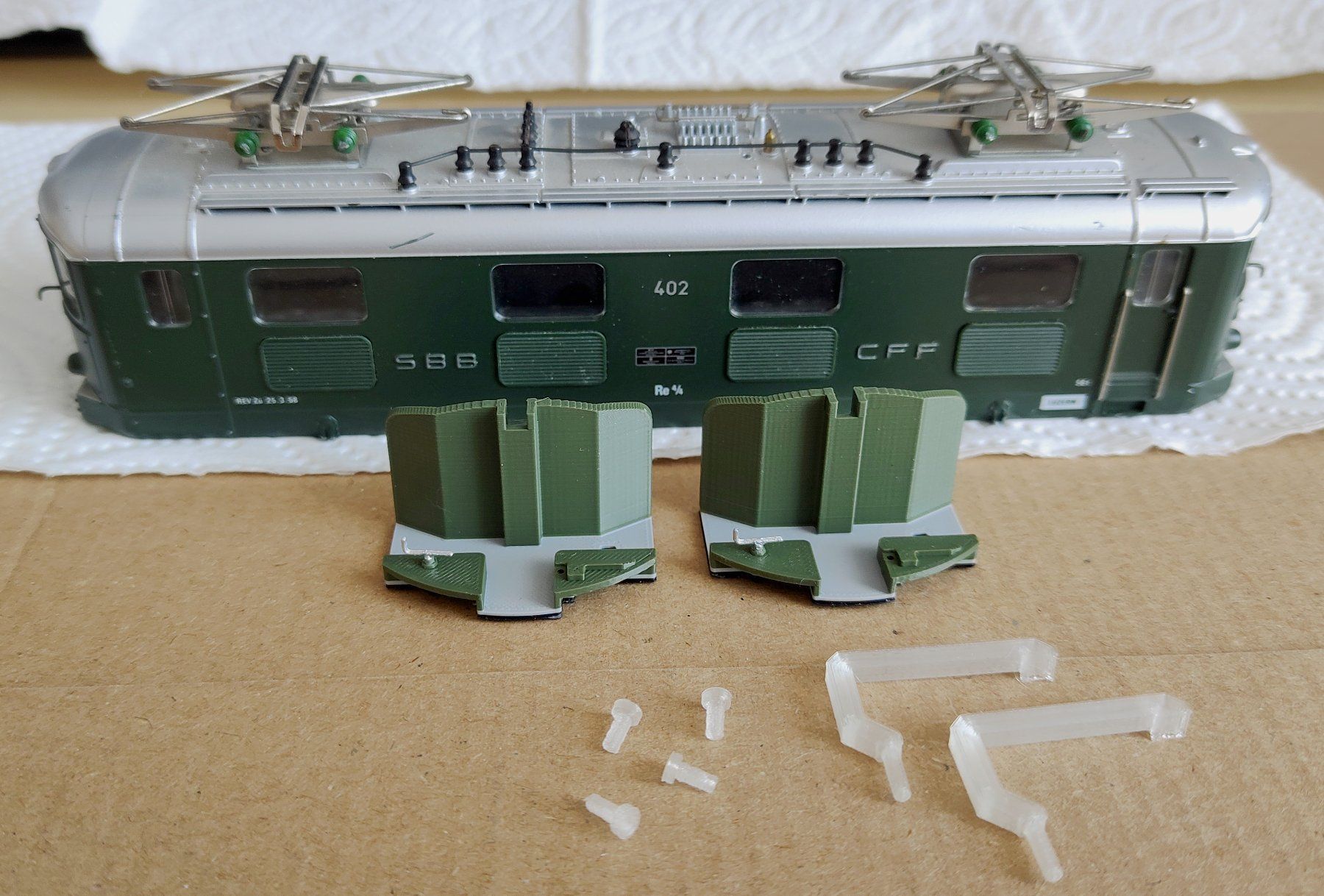 Hag Modellini di ferrovie: Führerstände und Lichtleiter Hag Re 4/4 I Pendel – Nuovo (secondo la descrizione) da Münsingen venduto da Rufer34 1