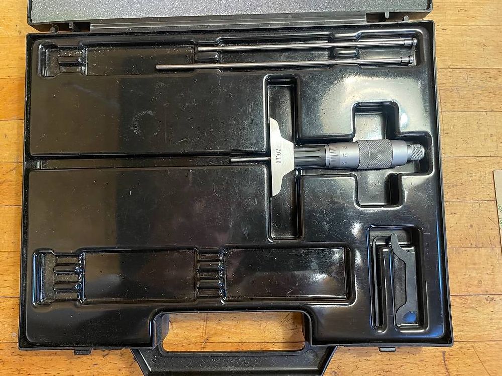 Micromètre de profondeur Tesa. 0 - 75 mm (Gebraucht) in Ollon VD für ...