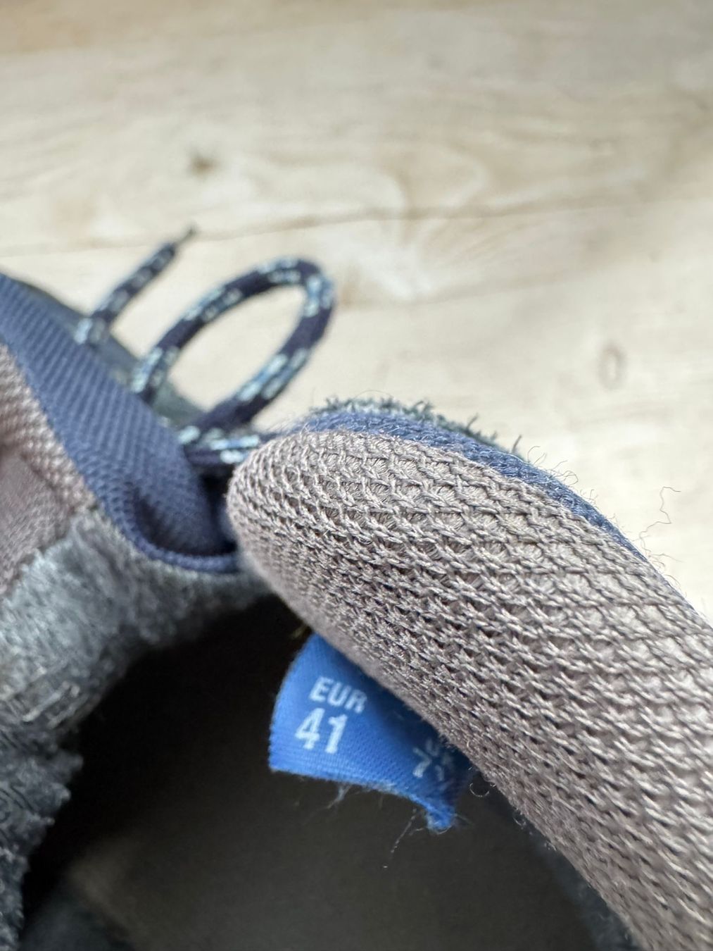 Chaussures hommes: Wanderschuhe Gr.41 – D'occasion à Bünzen par Voegi8 7