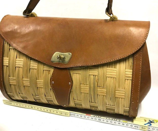 : Handtasche mit Leder und Korbweide 50er – Usato da Zürich venduto da gigimai67 1