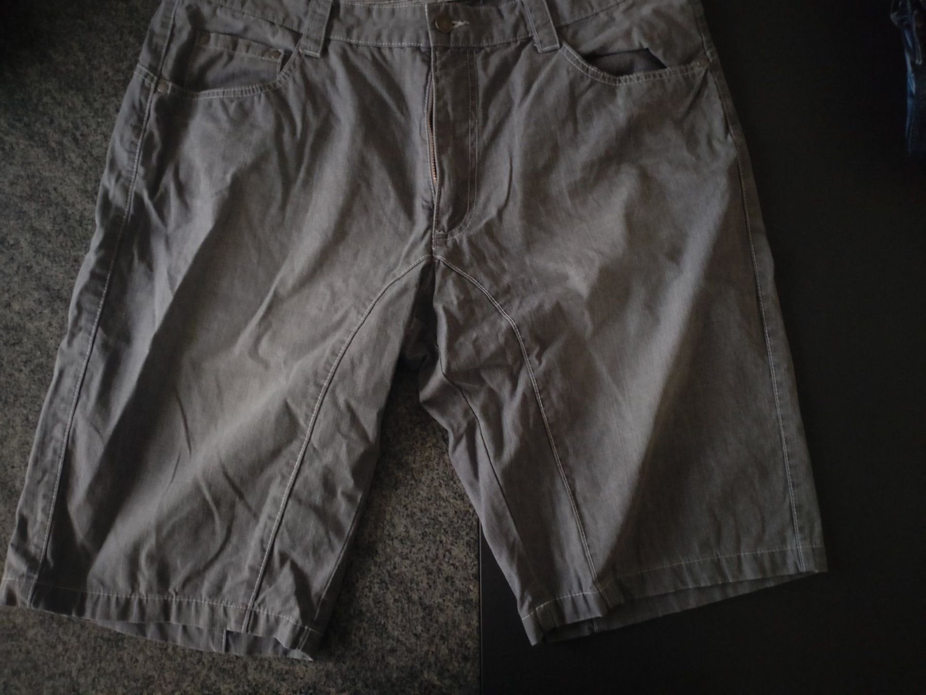 Pantaloni: Hose Gr. XXL – Usato da Tenniken venduto da Pasci1990