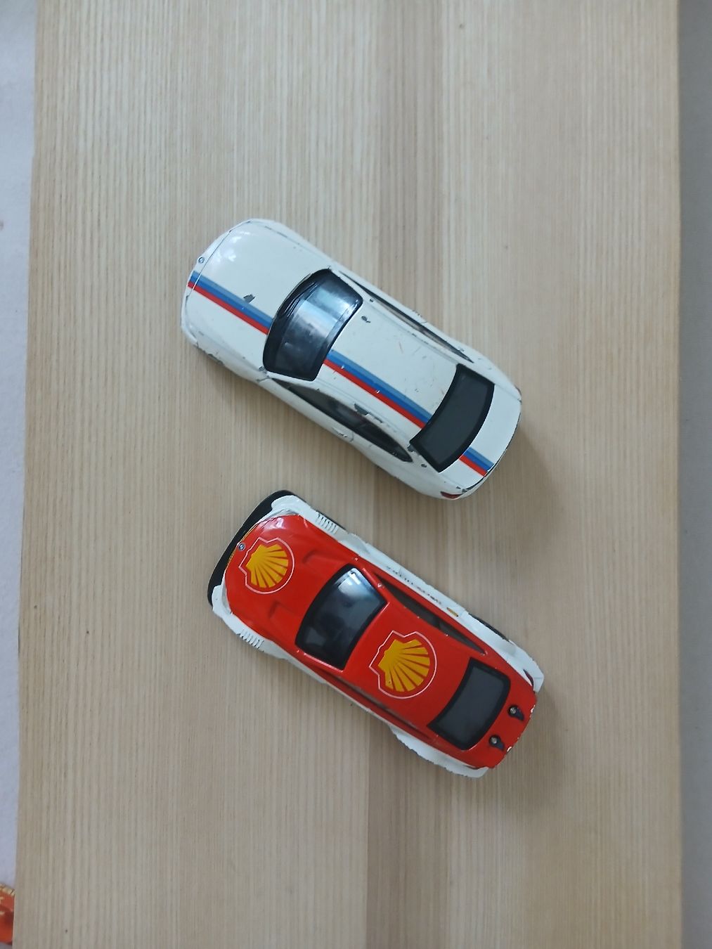 BMW Modellautos: 2 bmw model autos  – Gebraucht aus Balsthal von Marica75 2