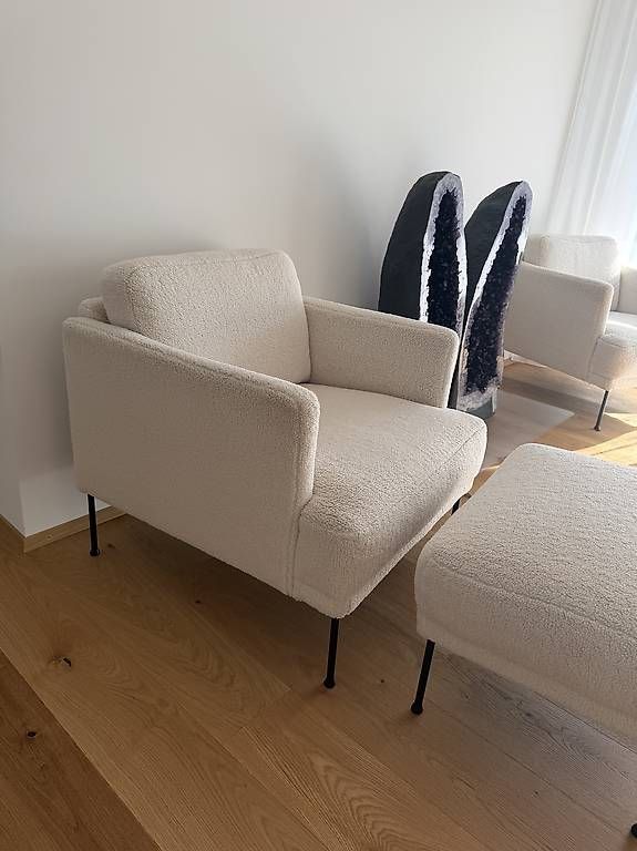 Westwing Poltrone: Westwing Teddy-Sessel Fluente mit Hocker – Usato da Stalden (Sarnen) venduto da lkm_8hyk 1