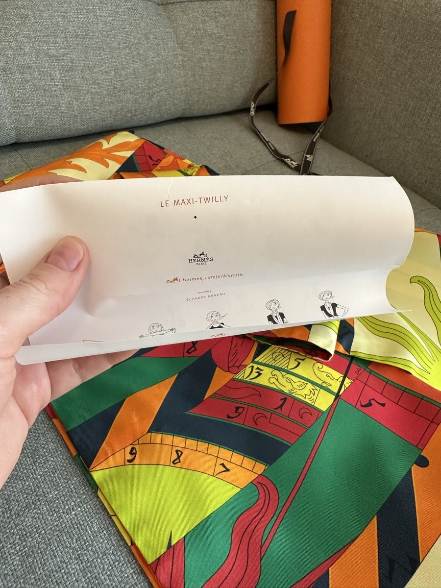 Hermès Foulard & Sciarpe: Hermes . Maxi twilly . New – Nuovo e nell'imballaggio originale da Küssnacht am Rigi venduto da hor_dpb7 1
