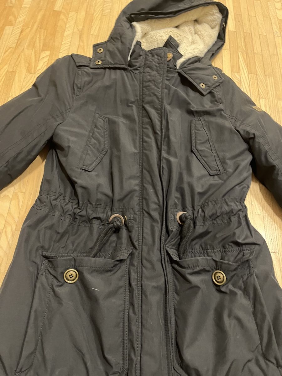 Esprit Giacche: Winterjacke Esprit Gr. 36/38 – Usato da St. Gallen venduto da elli18 4