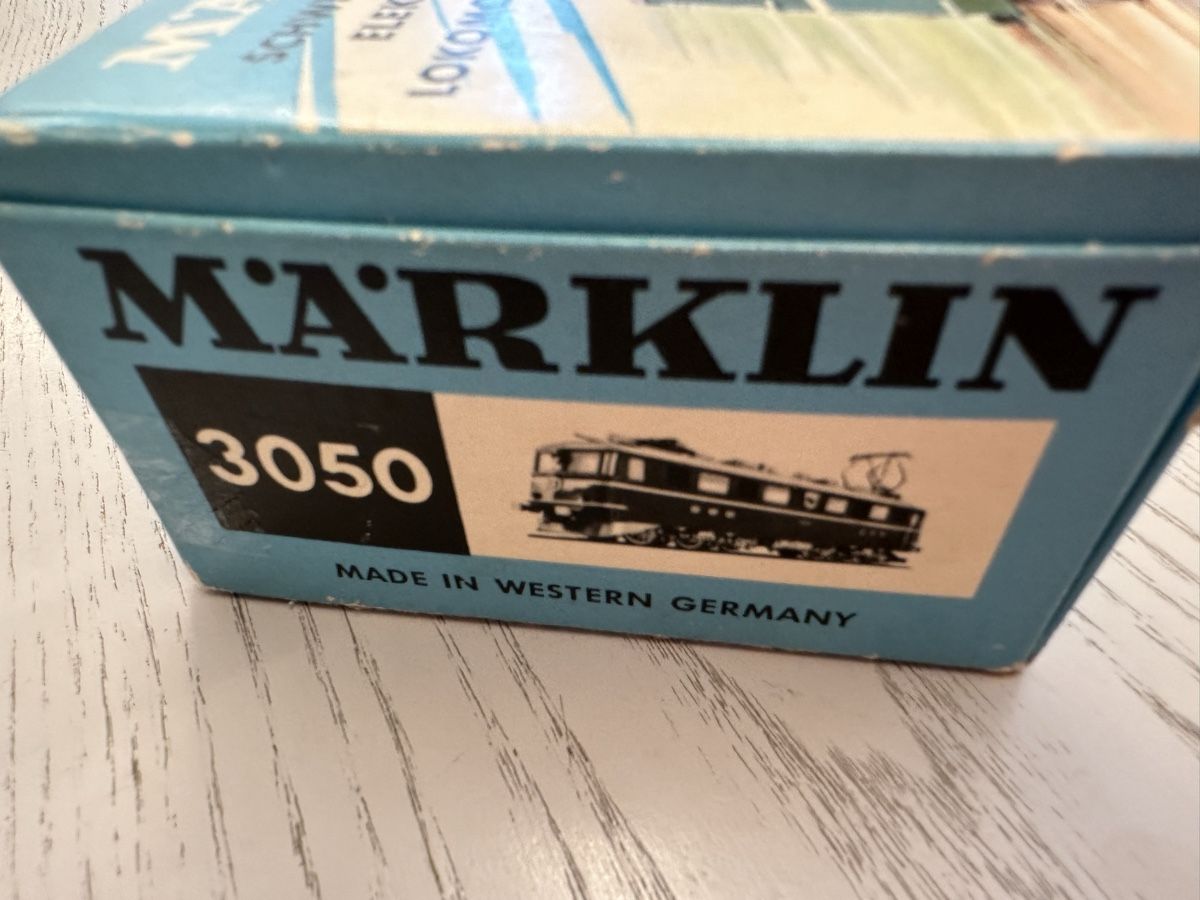 Märklin Modellini di ferrovie: Märklin 3050 SBB Ae 6/6 Bern – Usato da Lupsingen venduto da New-Haven 9