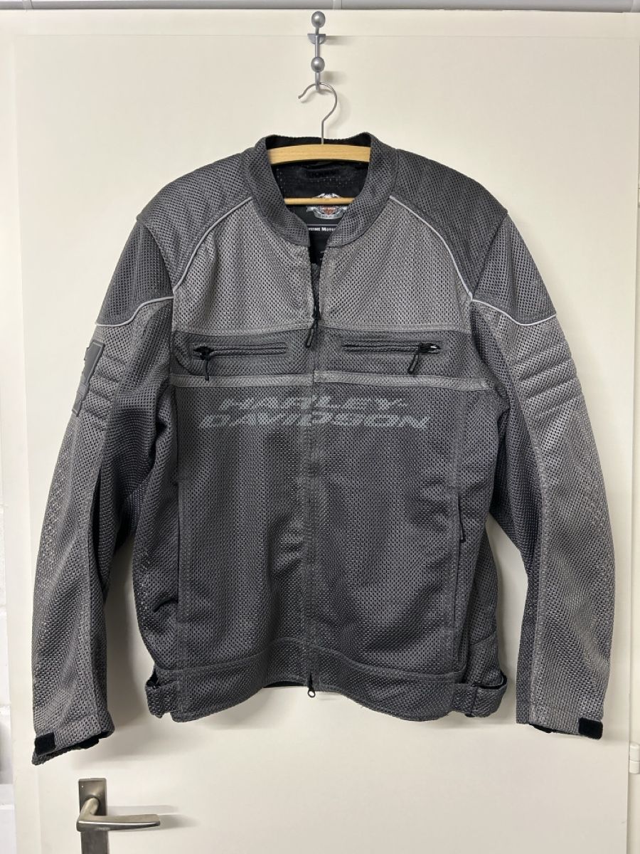 Harley-Davidson Jacken: Sommer Motorradjacke – Gebraucht aus Münchenstein von Cello30