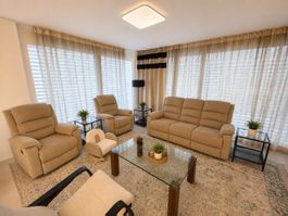 Elektrische Relaxsofas – 1x3-Sitzer + 2x Einzelsessel / Sofa