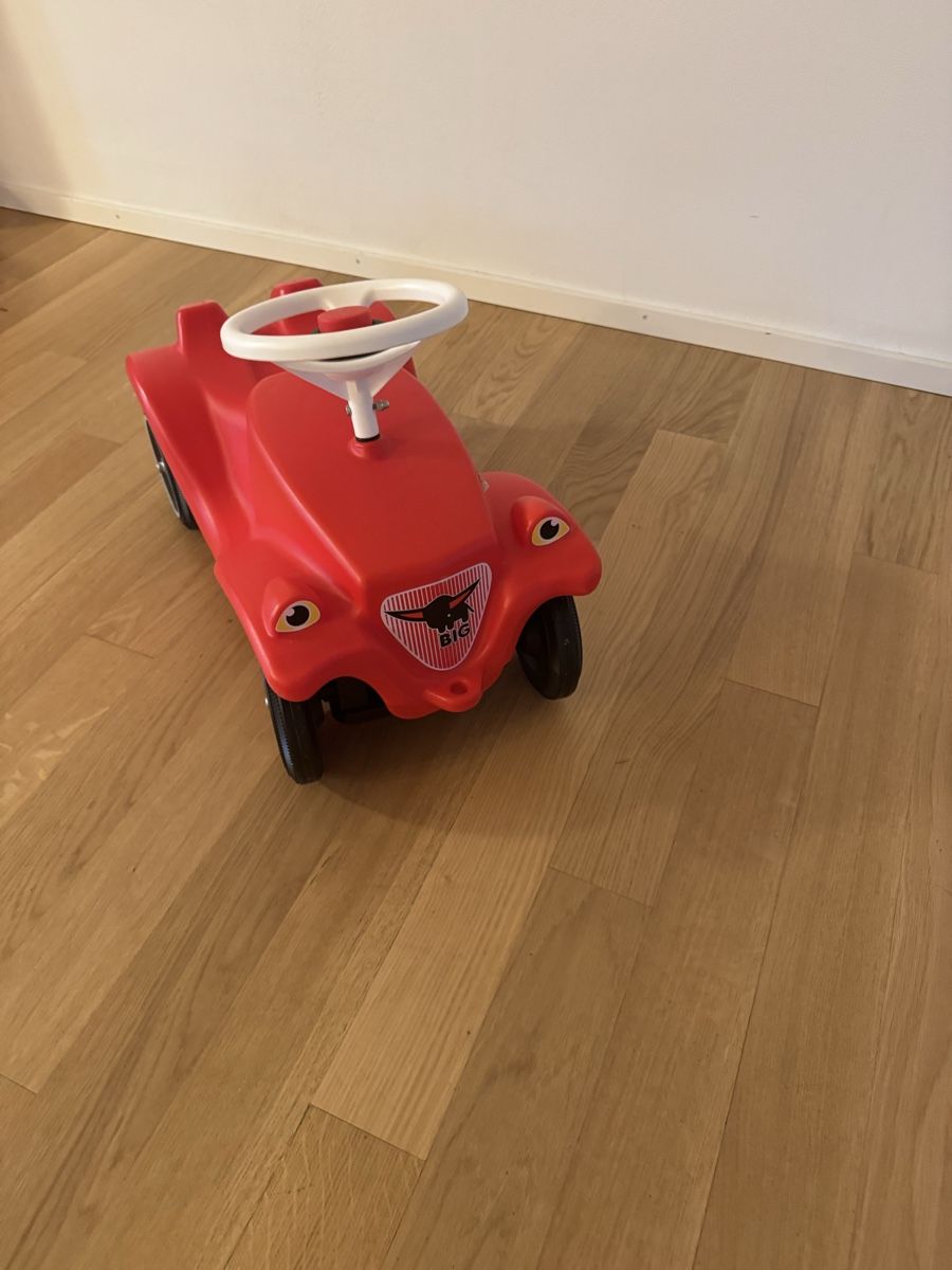Big Veicoli per bambini: BIG Bobby Car red Excellent conditions – Usato da Dübendorf venduto da NadirN 1