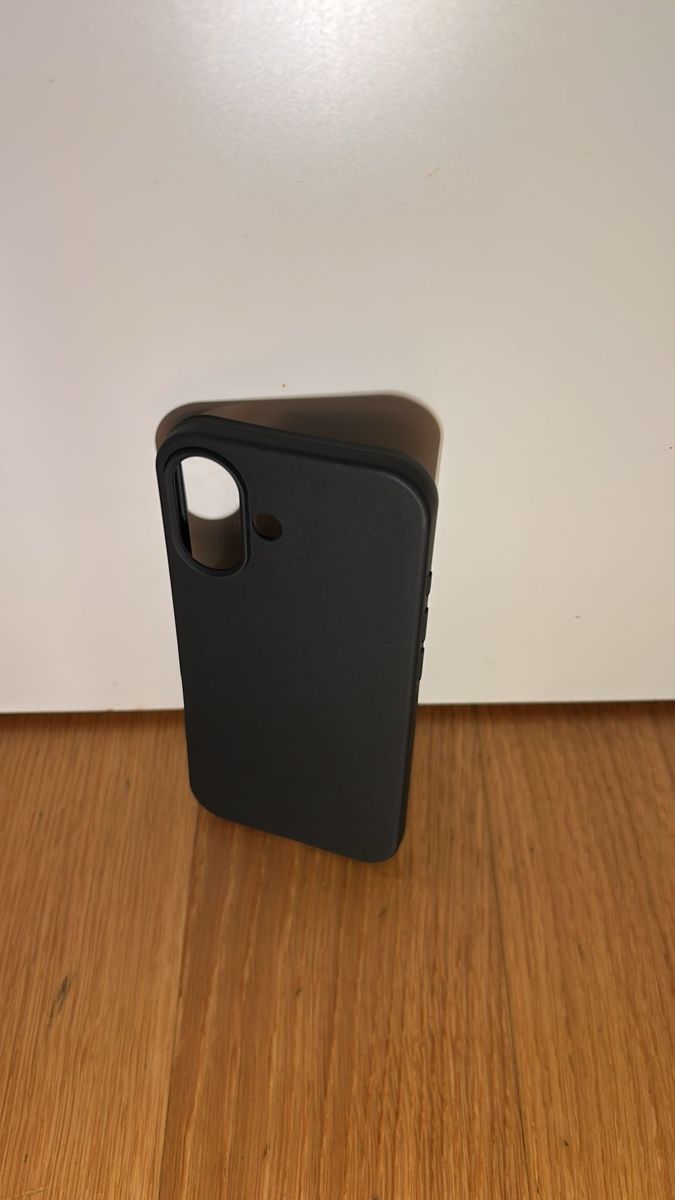 Cover & Protezioni schermo: IPhone 16 Handyhülle Schwarz Top Kondition  – Nuovo (secondo la descrizione) da Grosshöchstetten venduto da and_vb2z 1