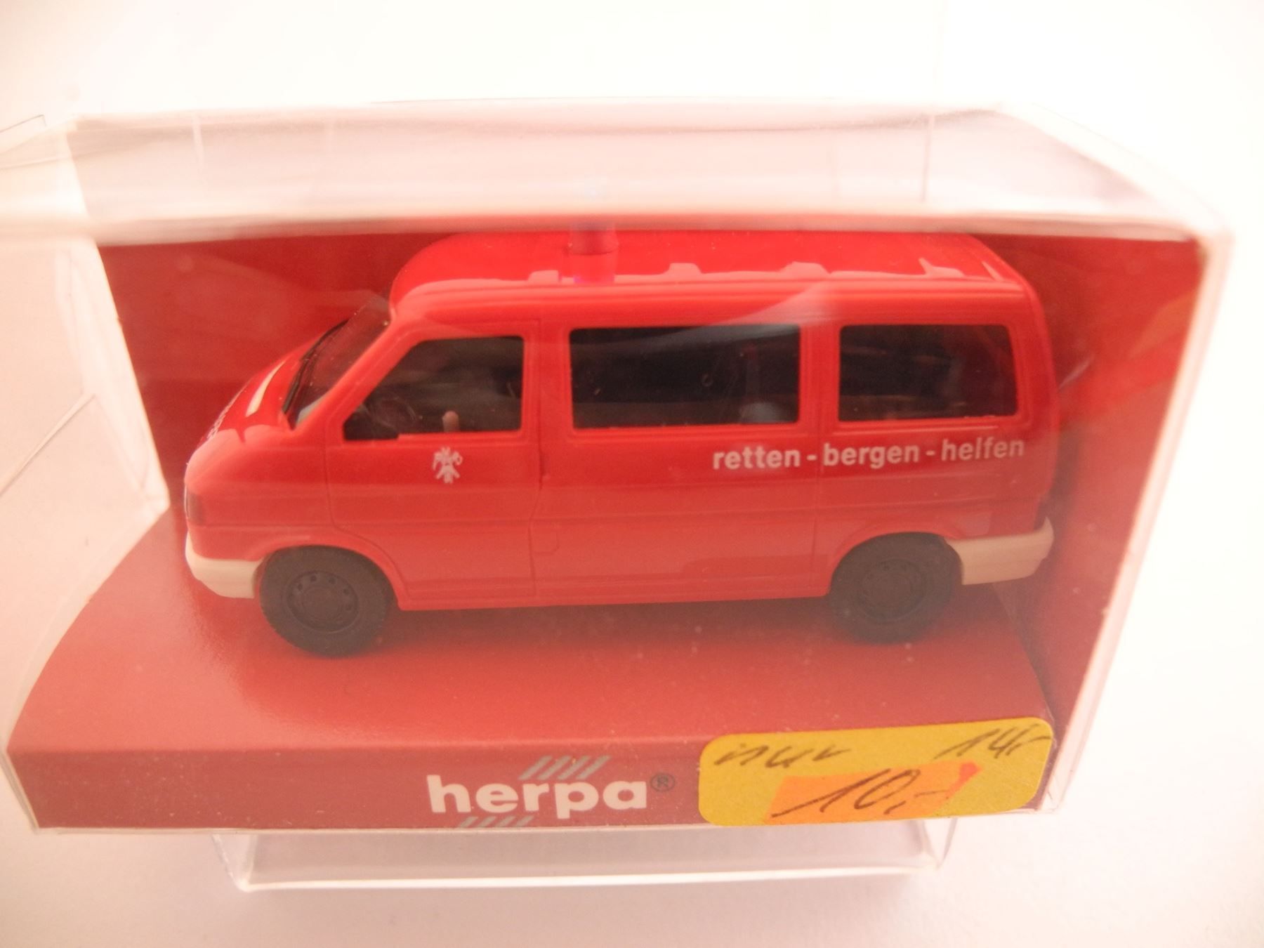 Herpa Modellini d'auto: Herpa 041904 "VW T4 Caravelle", Nr. u68 – Nuovo e nell'imballaggio originale da Kottwil venduto da Crazyrolf 1
