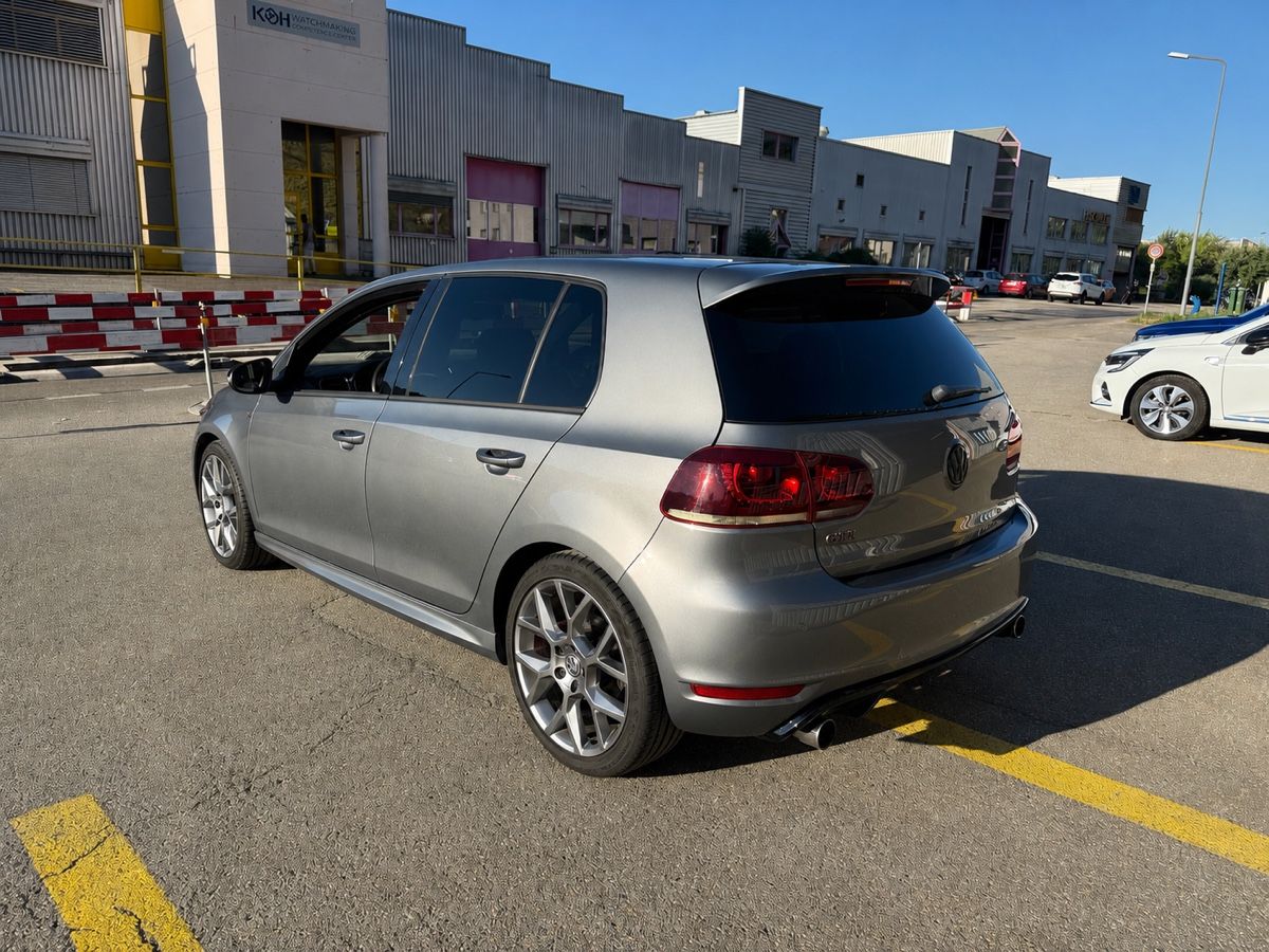 VW Autos: Vw Golf 6 Gti édition 35 – Gebraucht aus St-Sulpice NE von car_y7ff 3