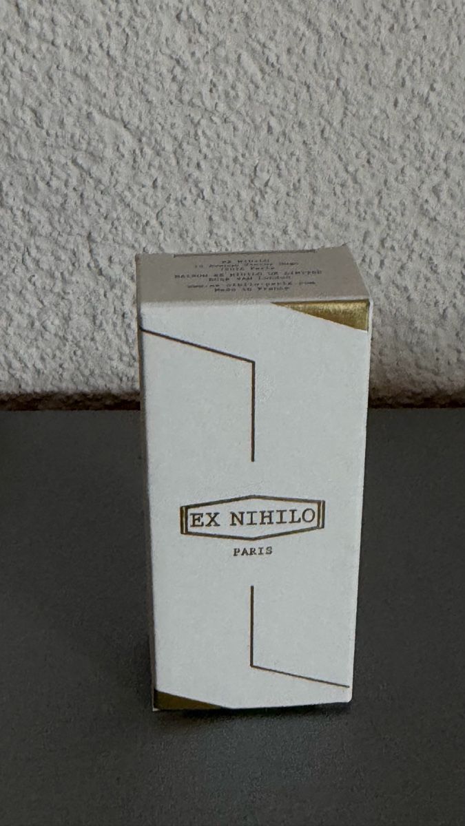 Profumi & Eau de Toilette: Ex Nihilo The Hedonist Eau de Parfum 2 ml – Nuovo (secondo la descrizione) da Sursee venduto da nri_sbv9 1