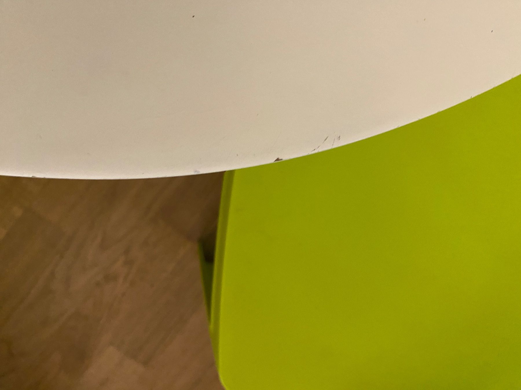 Tischset: Kindertisch und zwei Stühle – Gebraucht aus Zweidlen von zara014 1