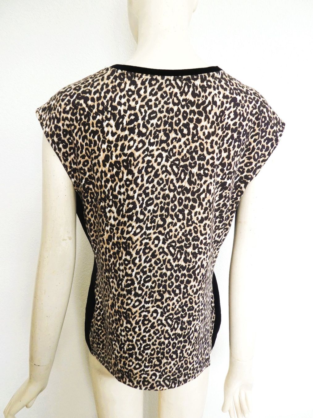 Marc Cain T-shirt: MARCCAIN Shirt Top Front Seide, N4/40 – Usato da Berneck venduto da chouchou1415 4