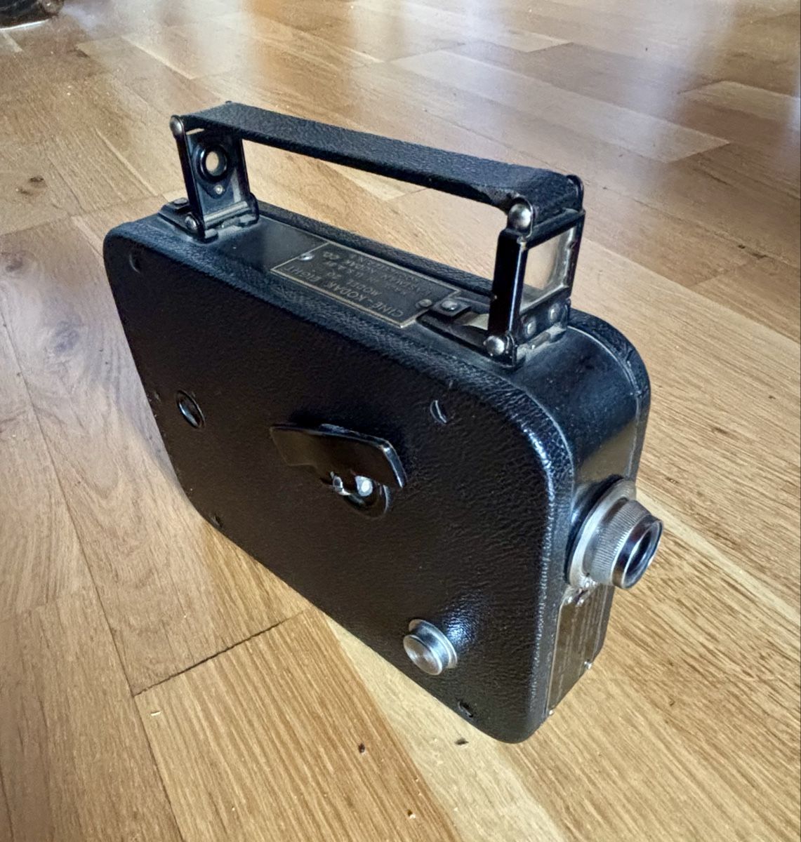Videocamere: Caméra Ciné - Kodak eight model 20 – Usato da Estavayer Le Lac venduto da sico1260