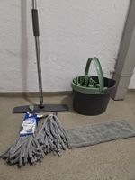 Putzzeugs von Migros Clean, Wischmopp, Behälter etc.
