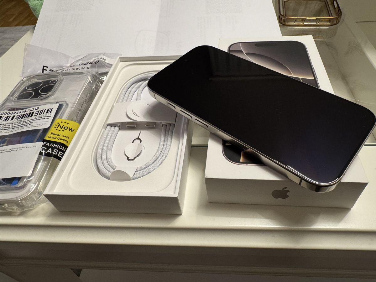 Apple Portables: Apple iPhone 16Pro 256 – D'occasion à uster par alka85 4