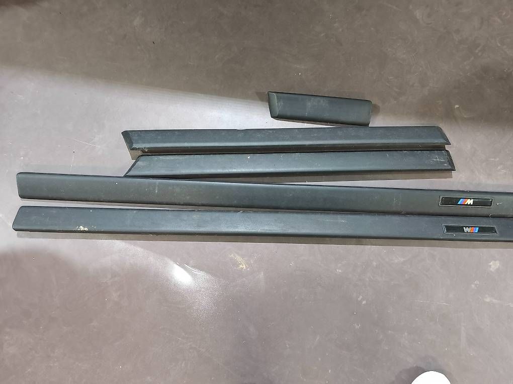 Alle Autoersatzteile: BMW E36 M3 Limousine Seiten leisten. – Gebraucht aus Zihlschlacht von rad_vvm9