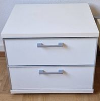 2 Nachttischmöbel-abholbar bis 29.8.26