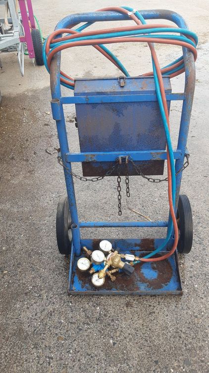 Flaschenwagen Für 1 X 33 Kg Propan + Brennerhalterung