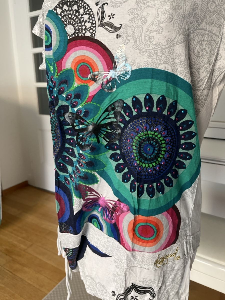 Desigual T-shirt: Desigual Shirt, S – Usato da Solothurn venduto da Bobesch08 2