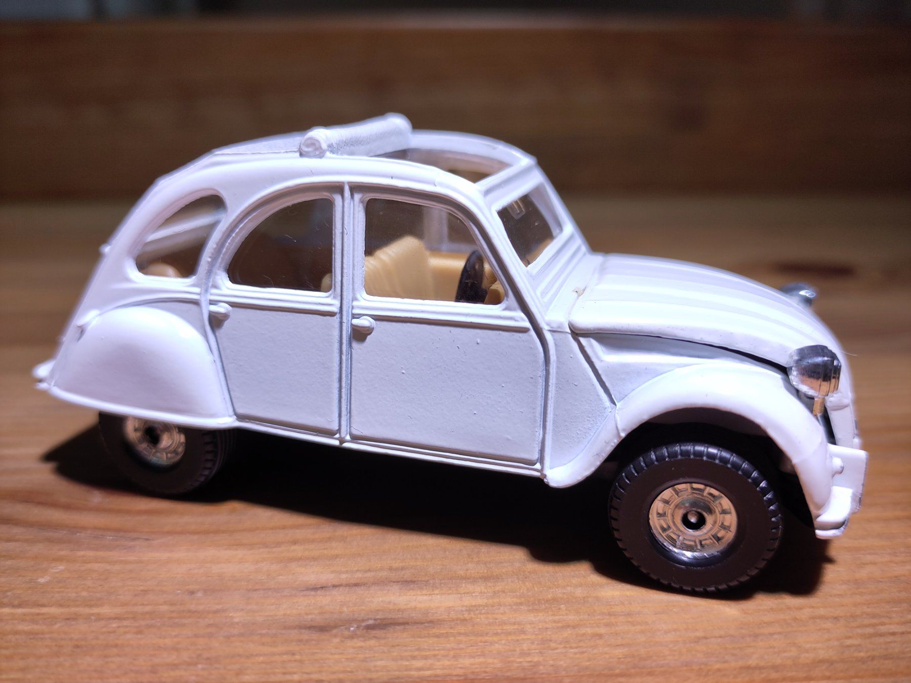 Corgi Toys Modellini d'auto: Modellauto corgi Citroen 2CV6 – Usato da Bülach venduto da Tiefschlaflos