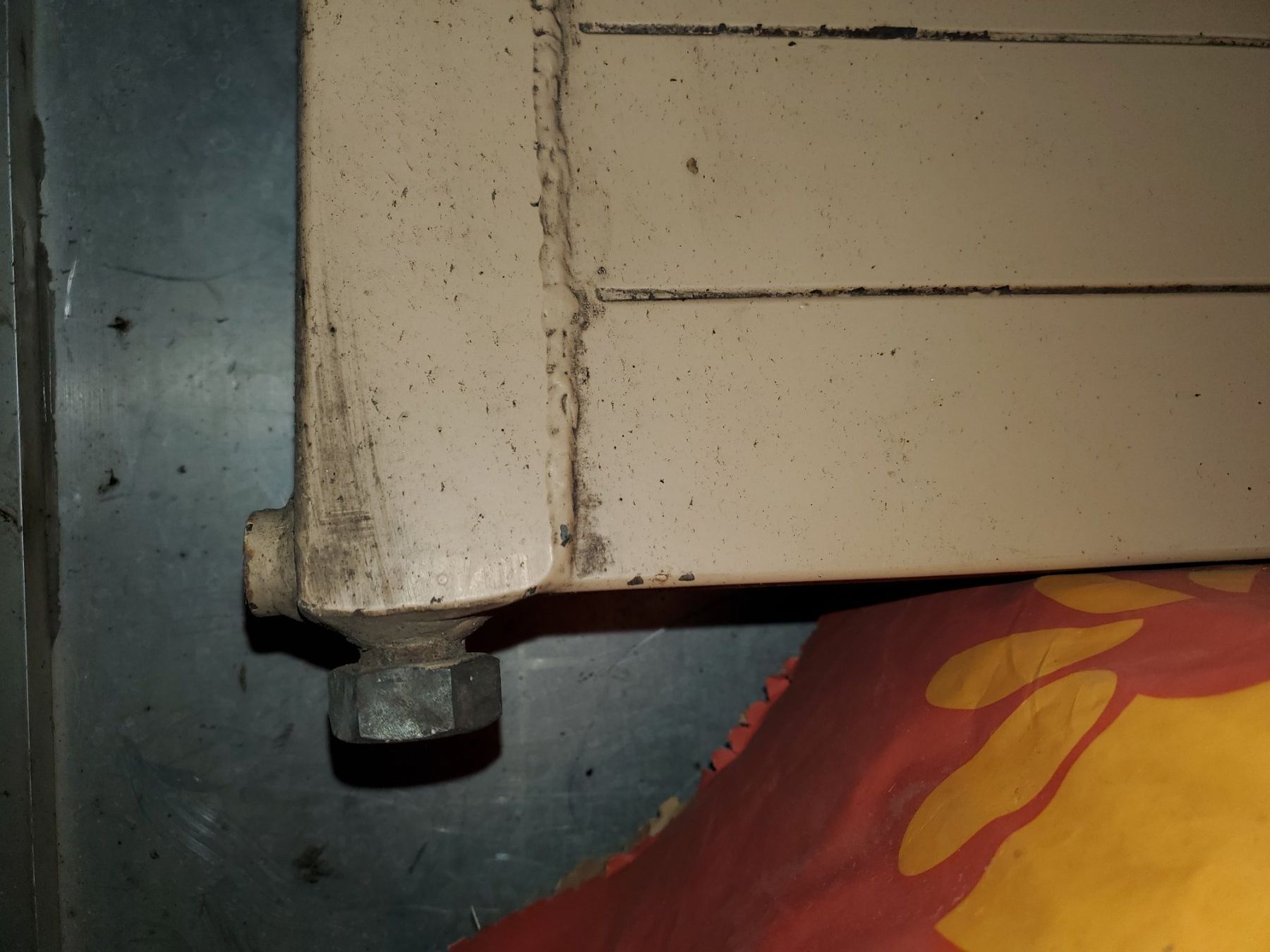 Radiateurs: Radiator Heizkörper – D'occasion à Schangnau par senn6 1