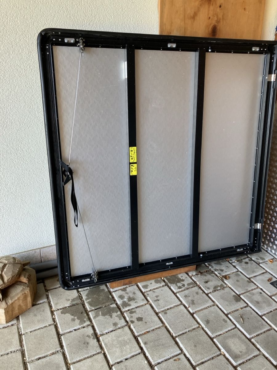 Tutti pezzi di ricambio auto: EGR Laderaumabdeckung Ford Ranger Dual Cab – Usato da Eiken venduto da rem_fk9l 4