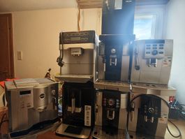 Lot 8 Kaffeemaschine Jura/Bosch/Delonghi