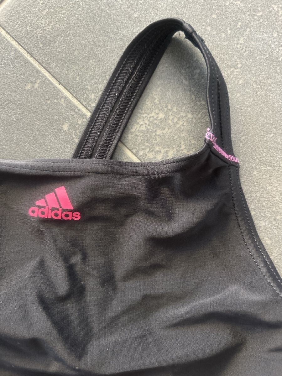 Adidas Badekleider & Bikinis: Adidas Badekleid – Gebraucht aus Wichtrach von henzmann1 2