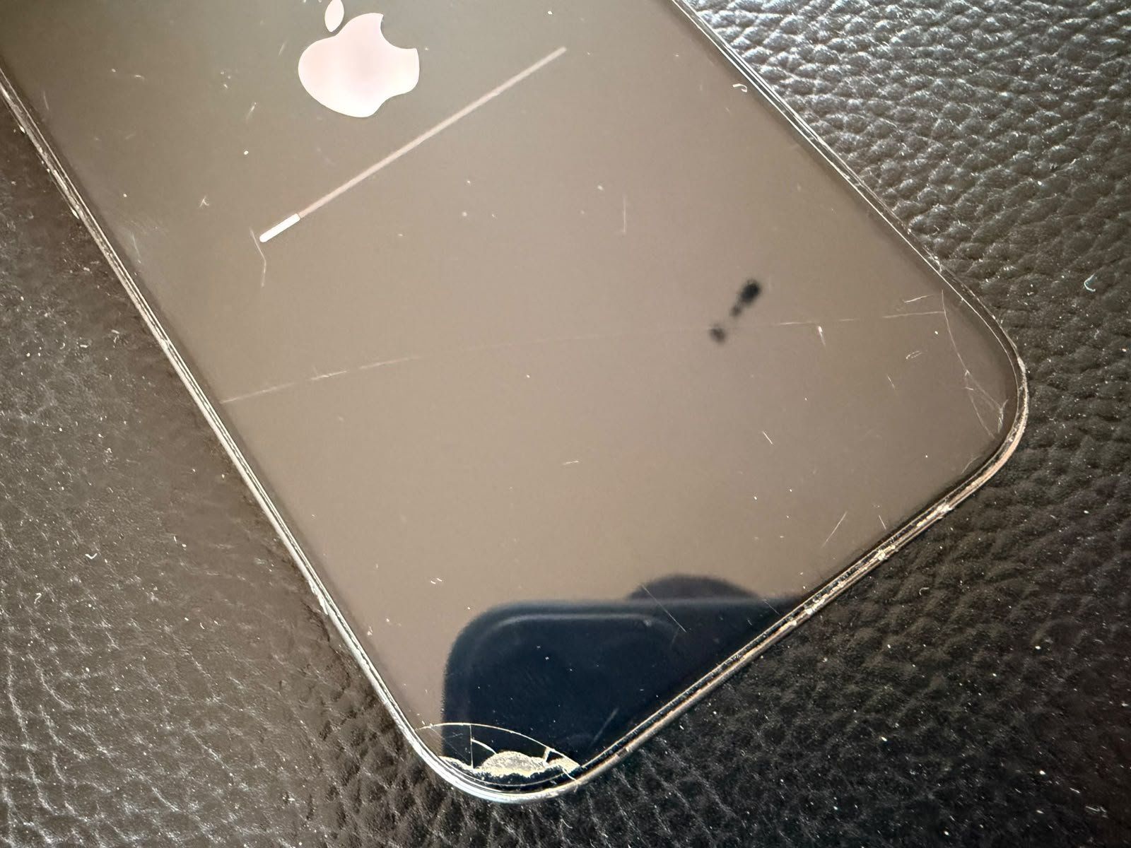 Apple Portables: Iphone 16 Pro – D'occasion à Uster par Sandro0119 2