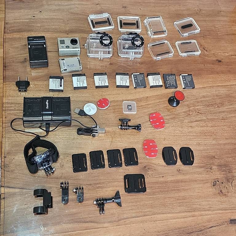 Action Cam: GOPRO HERO 2 mit Zubehör  – Usato da Utzenstorf venduto da Dac_mk 4