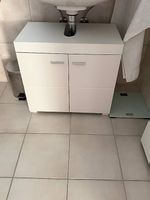 3 Badezimmerschränke zu verkaufen  zusammen oder einzeln