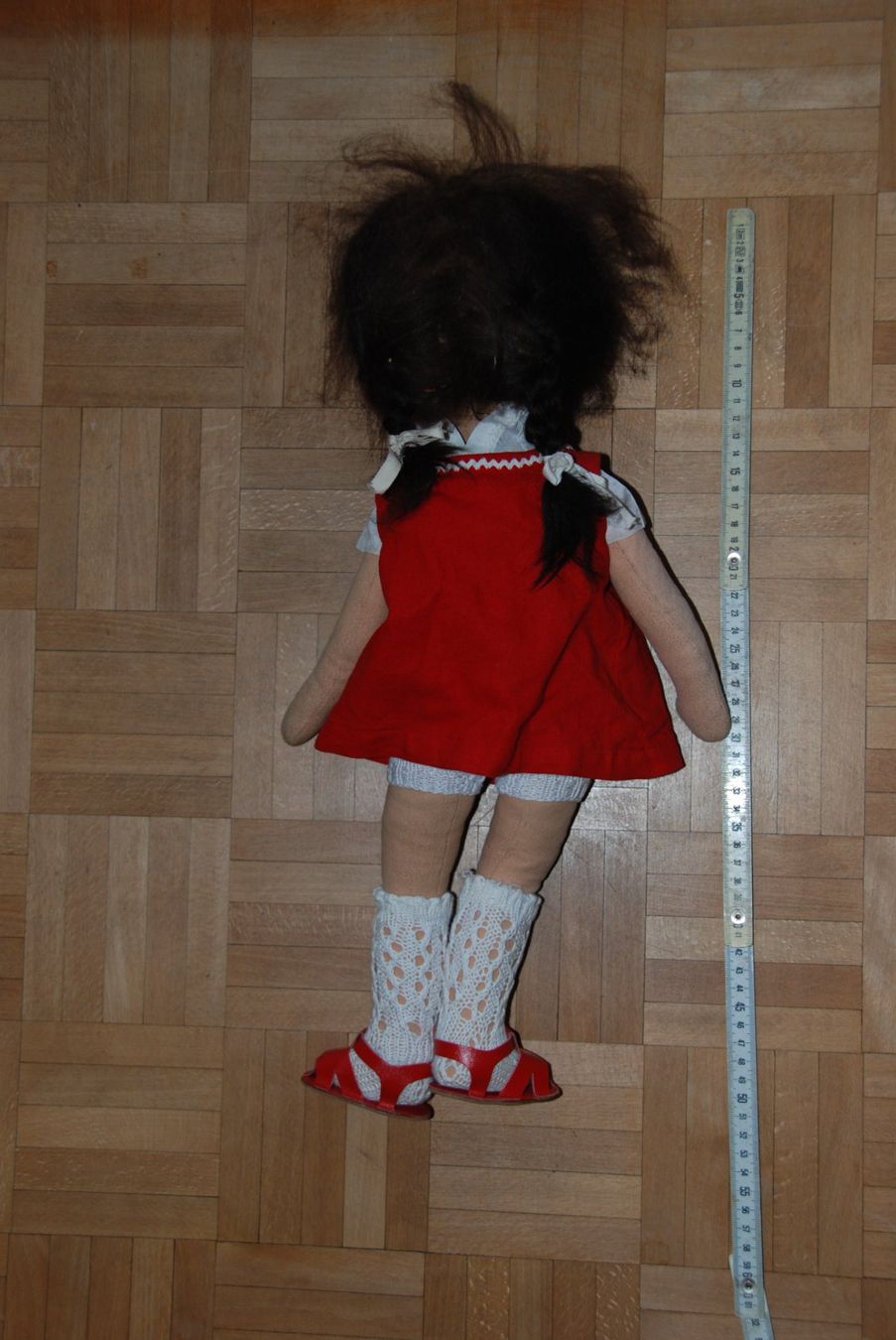 Bambole: Stoffpuppe mit rotem Kleid – Usato da Zürich venduto da Jane_ktug 2