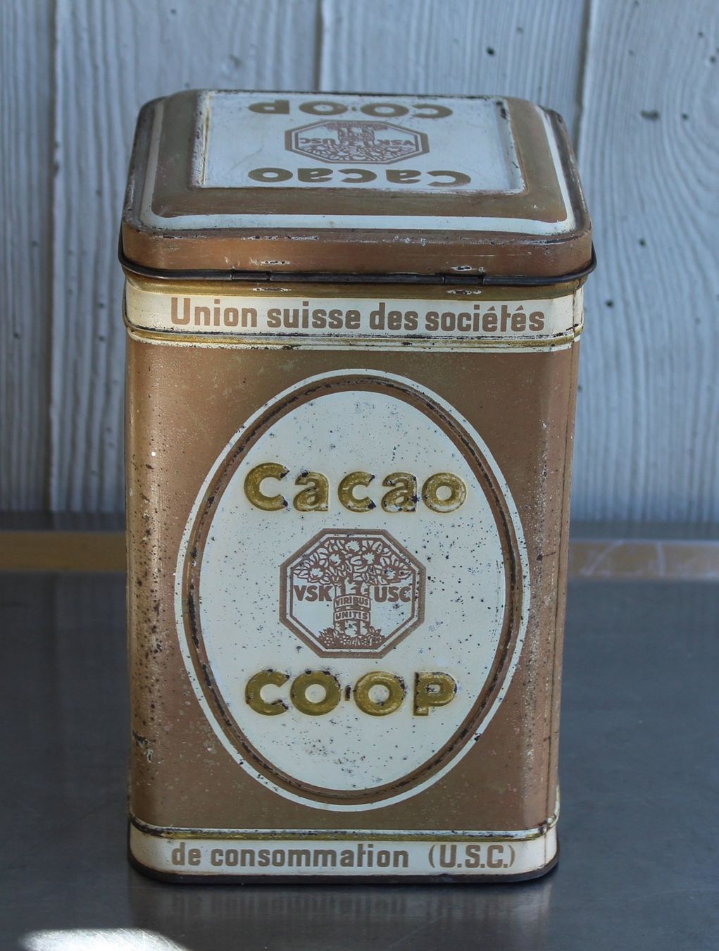 Barattoli: Alte Blechdose Coop Cacao 23cm – Usato da Zürich venduto da Auctionata 3