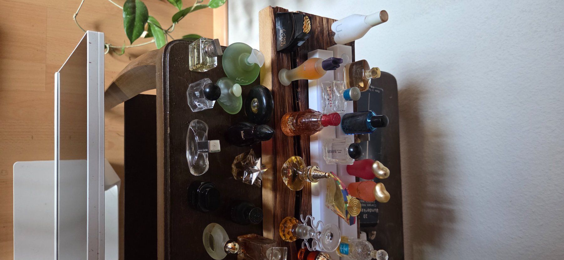 Parfums & Eau de Toilette: 65 Parfumminiaturen – D'occasion à Thun par monimoni80 3