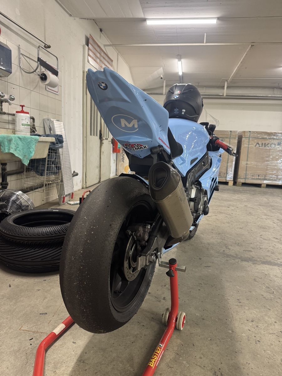 BMW Altro: BMW S1000RR Rennfahrzeug – Usato da Teufenthal AG venduto da Costa1990 2