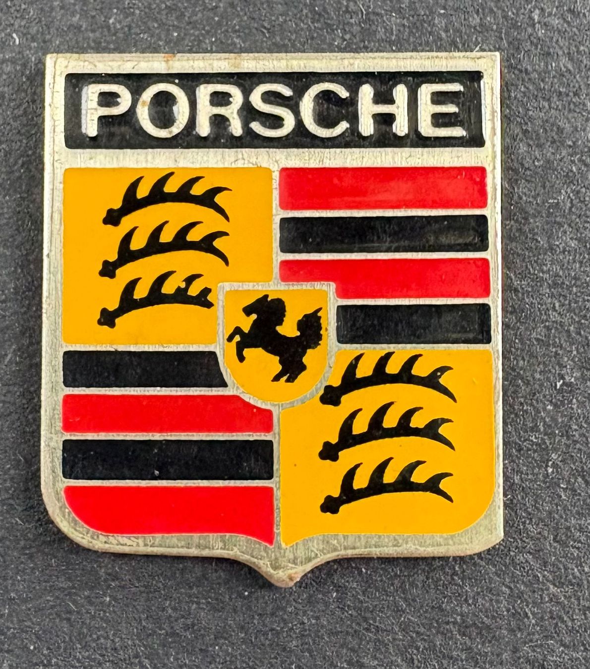 Porsche Placchette & Badge: PLAKETTE PORSCHE – Usato da Ostermundigen venduto da crazy-horse-1840