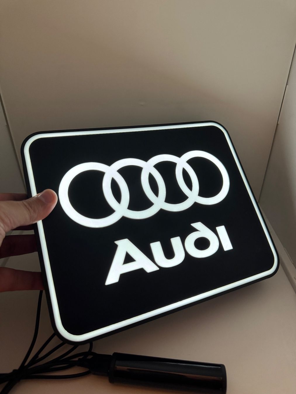 Lampade: Lightbox lumière led Audi – Nuovo (secondo la descrizione) da Vicques venduto da PAMB3D