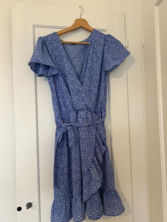 ROBE BLEU