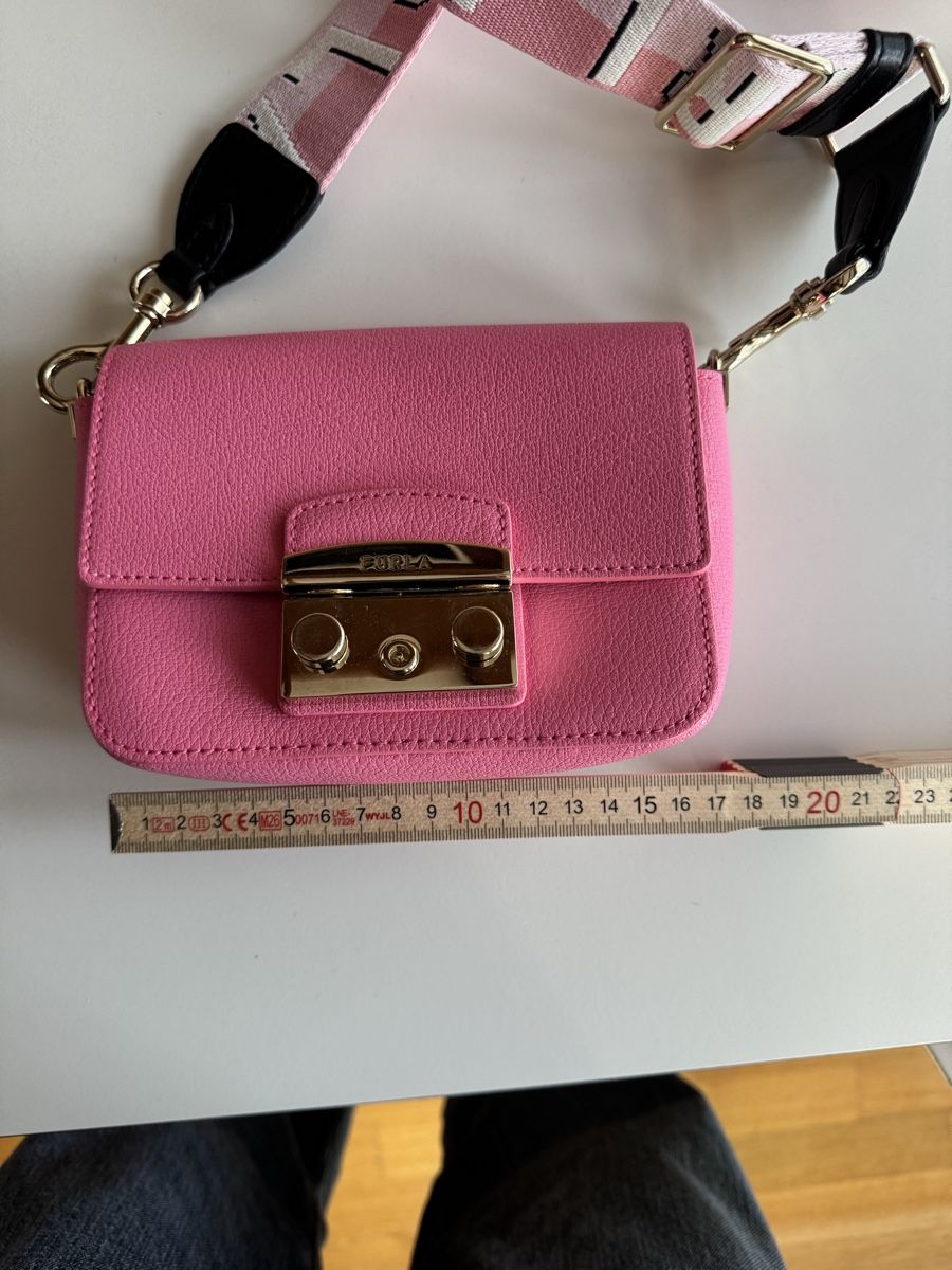 Furla Sacs femmes: FURLA Mini Bag Mini Handtasche – Neuf (Voir description) à Erlinsbach SO par Chregu_83 7