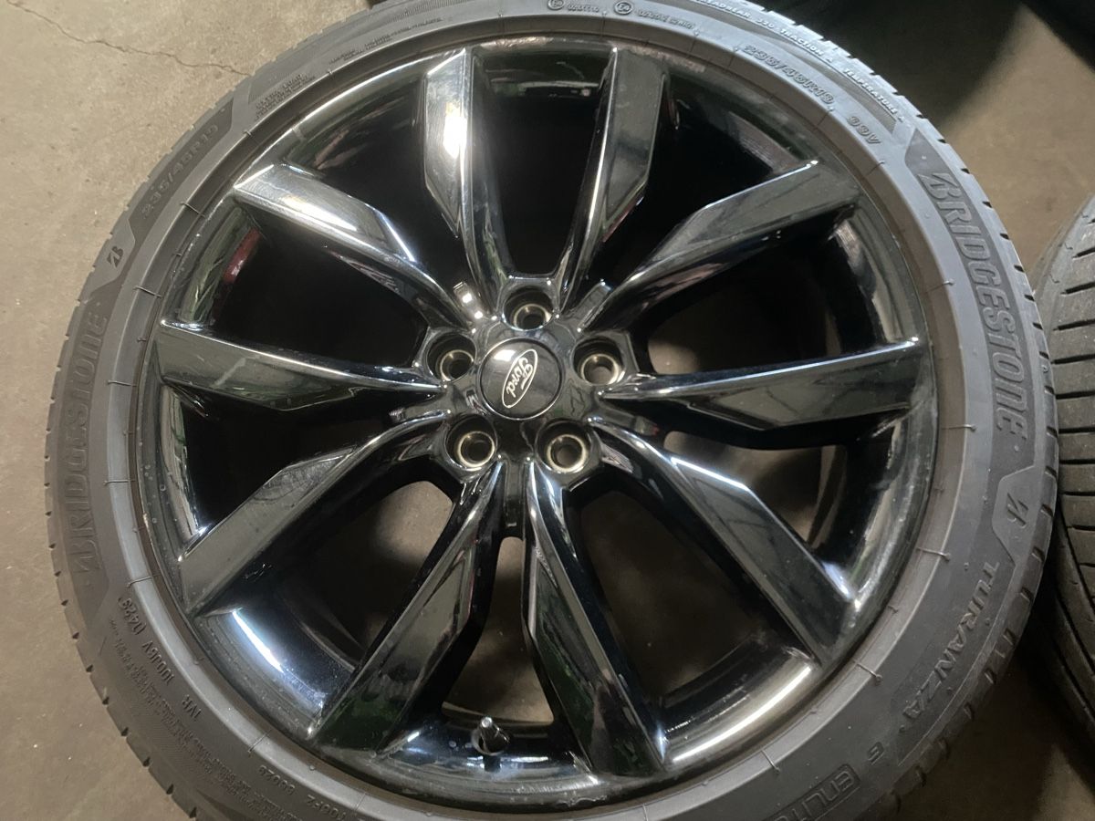 Ford Pneumatici & Ruote complete: Ford Kuga Rad – Usato da Rengg venduto da ili_y8wq 3