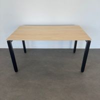 Echo Cubos Schreibtisch 1400 x 800 mm - Ahorndekor