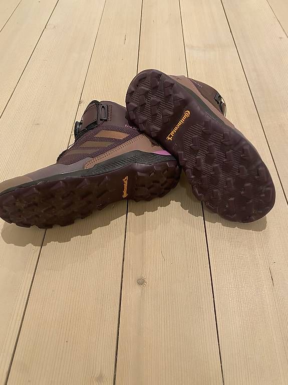 Scarpe per ragazzi: Terrex Wanderschuhe Adidas Gr 34 – Usato da Fehraltorf venduto da bubulina84 1