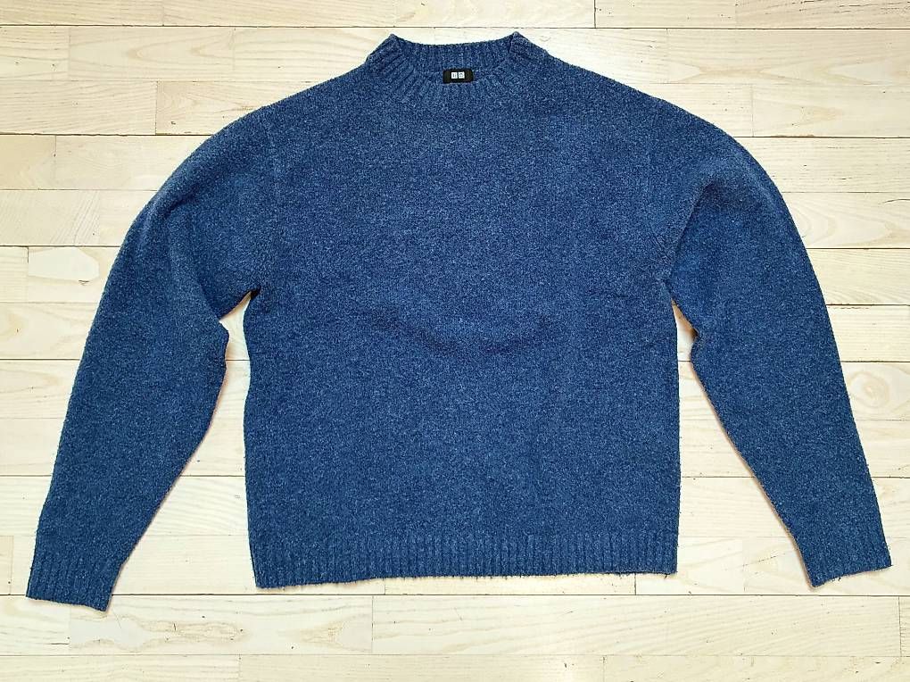 Uniqlo Pullover & Sweatshirts: Uniqlo Pullover blau Grösse M 2025 – Gebraucht aus Aegerten von OneLuke