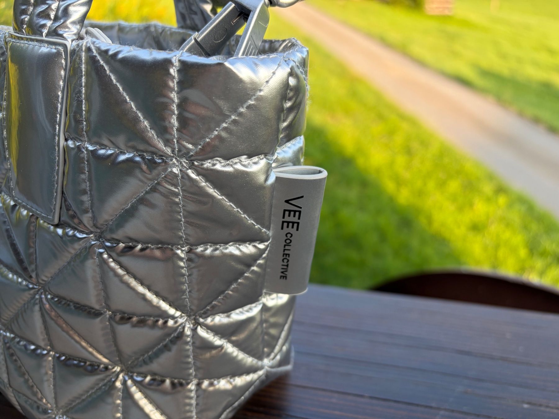 Taschen für Damen: Vee Collective - Tote Mini - Chrome Metallic – Gebraucht aus Wallisellen von m_p_sl9d 1